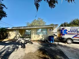 More Photos Of 2914 Kenilworth Blvd, Sebring Unknown For Lease