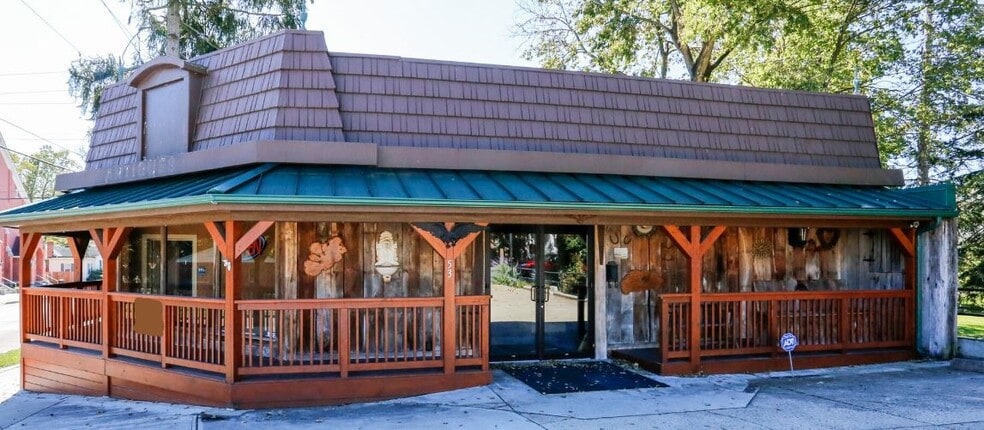 More Photos Of 53 E Market St, Germantown Restaurant For Sale