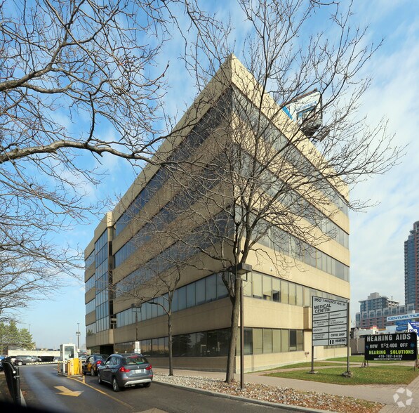 More Photos Of 960 Lawrence Ave W, Toronto Medical For Lease