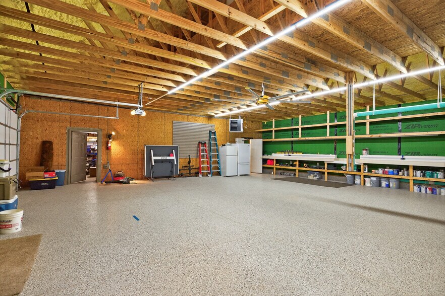 More Photos Of 446 Roy Arnold Blvd, Danville Industrial For Sale