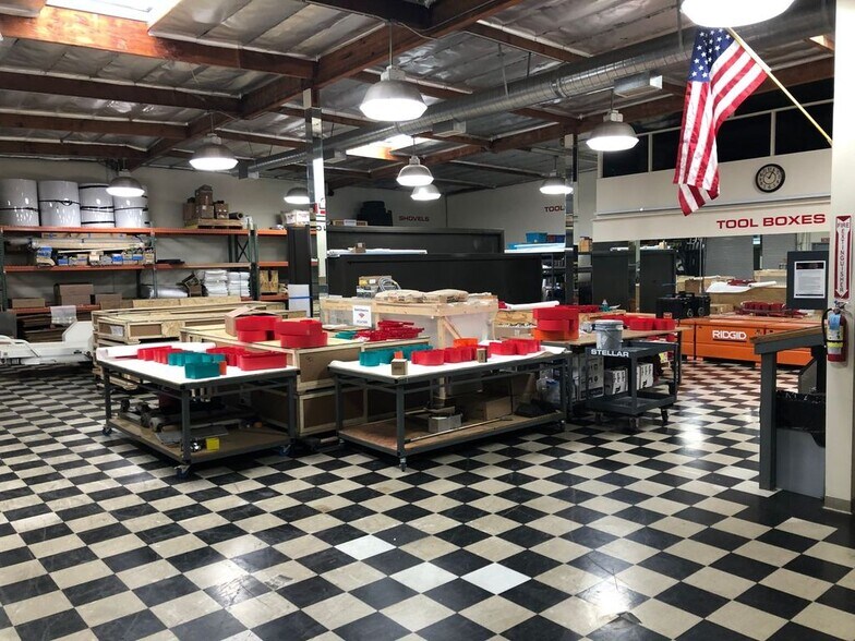 More Photos Of 400 Commercial Way, La Habra Warehouse For Sale