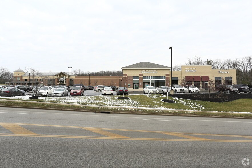 More Photos Of 8263-8383 Chippewa Rd, Brecksville Unknown For Lease
