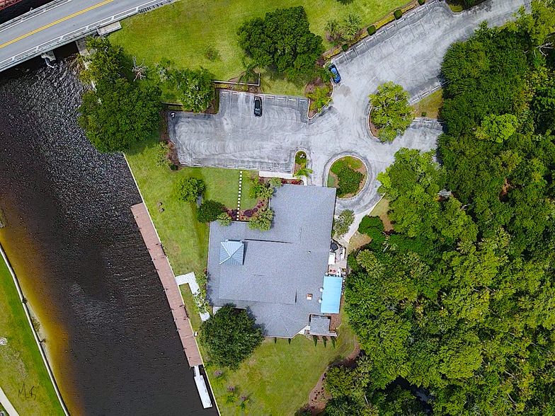More Photos Of 1 Yacht Club Dr, Palm Coast Restaurant For Sale