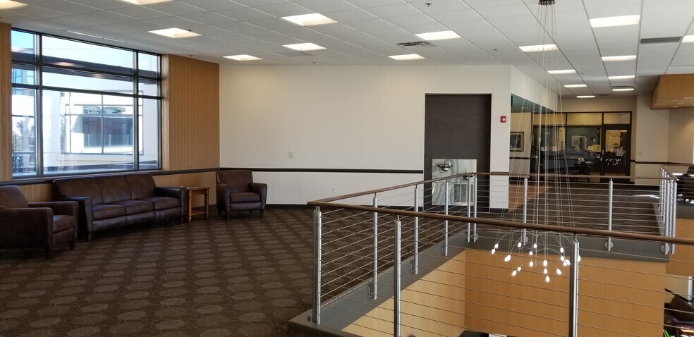 More Photos Of 2820 E Rock Haven Rd, Harrisonville Medical For Lease