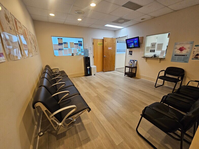 More Photos Of 5635 Peachtree Pky, Peachtree Corners Medical For Lease
