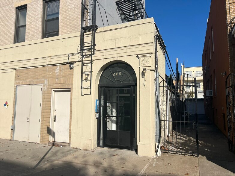 More Photos Of 7823 5th Ave, Brooklyn Storefront Retail Residential For Sale