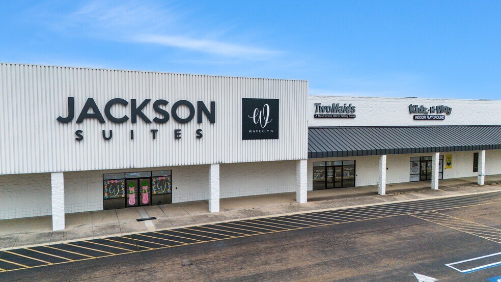 More Photos Of 2310-2318 Highway 45, Columbus Unknown For Lease