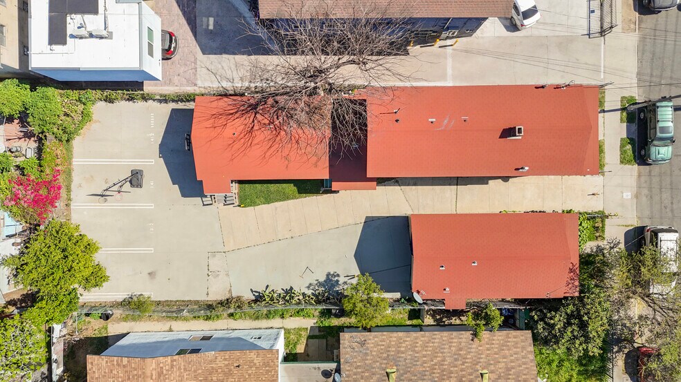 More Photos Of 139 E 36th Pl, Los Angeles Apartments For Sale