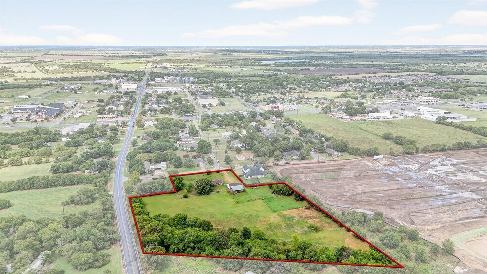 More Photos Of 102 N 9th St, Gunter Land For Sale