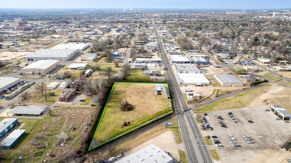 More Photos Of 1000 Louisville Ave, Monroe Office For Sale