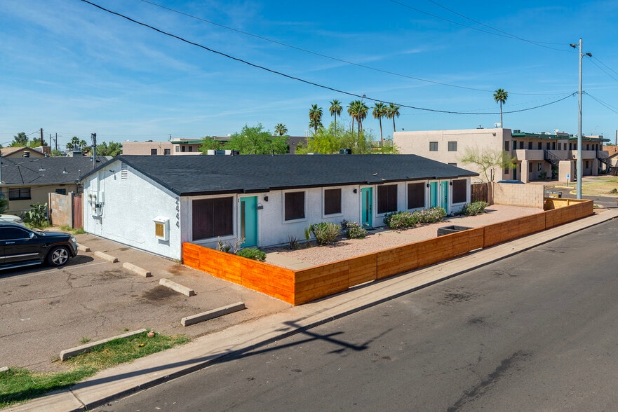More Photos Of 2444 E Willetta St, Phoenix Apartments For Sale