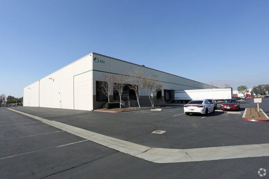 Primary Photo Of 820 S Wanamaker Ave, Ontario Warehouse For Lease