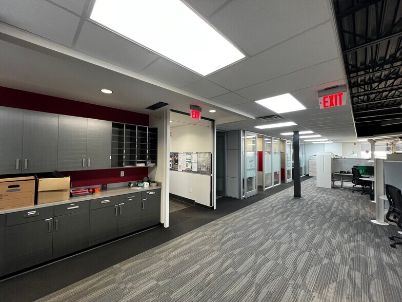 More Photos Of 430077 Range Road 261, Ponoka Office For Lease