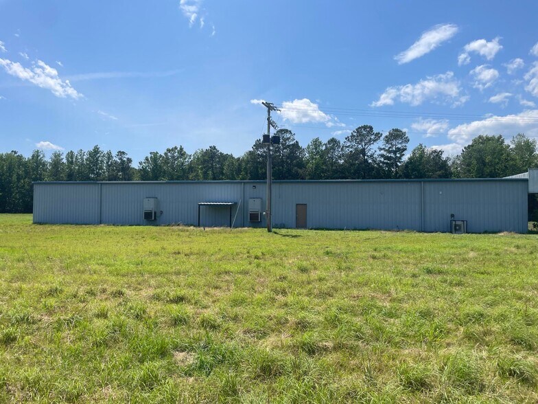 More Photos Of 133 Old Forreston Rd., Greeleyville Light Manufacturing For Sale