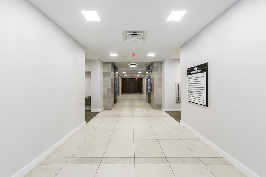 More Photos Of 812 San Antonio St, Austin Office For Lease