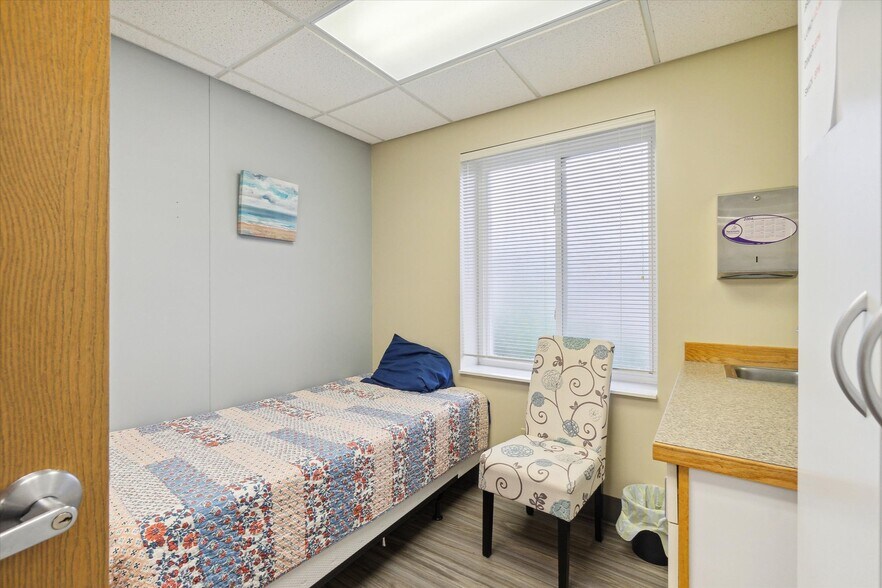 More Photos Of 1380 E Main St, Edmore Assisted Living For Sale