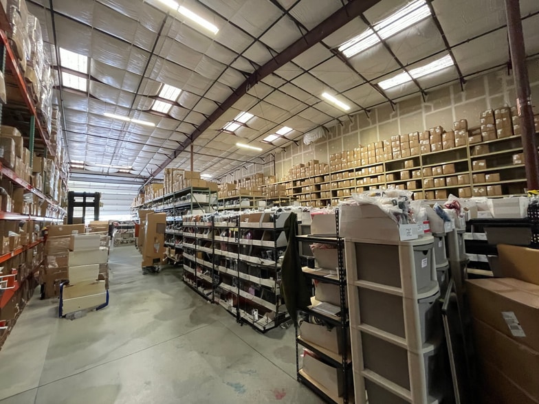 More Photos Of 1345 Taylor Farm Rd, Virginia Beach Warehouse For Lease