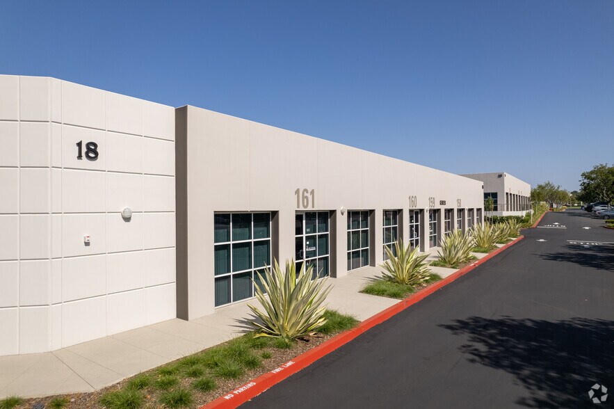 More Photos Of 18 Technology Dr, Irvine Light Distribution For Lease