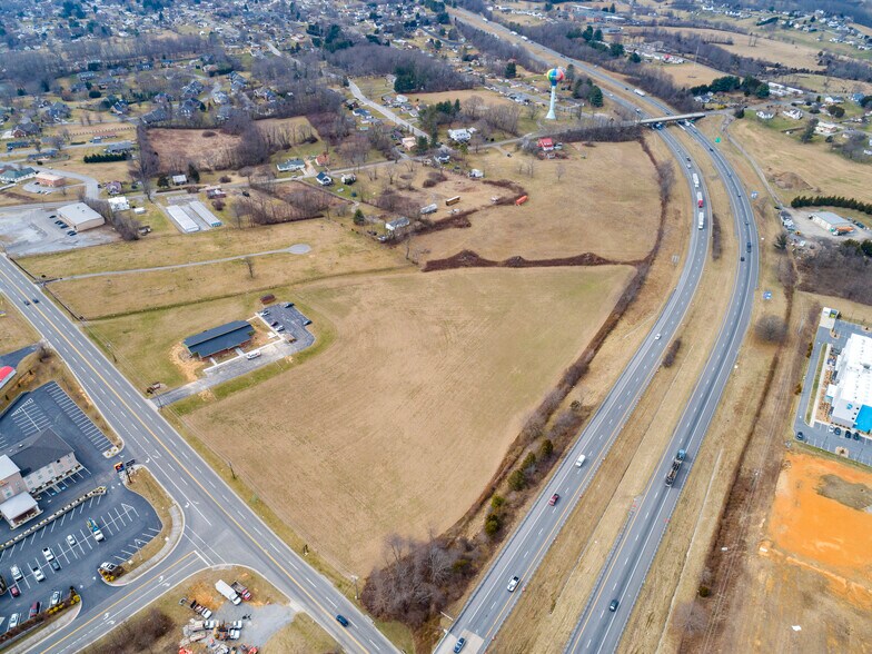 More Photos Of Cove Road, Wytheville Land For Sale