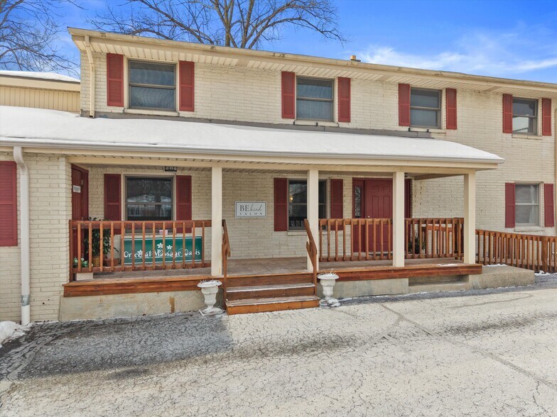 More Photos Of 11801 W Janesville Rd, Hales Corners Office For Sale