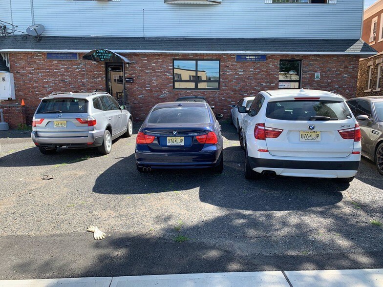 More Photos Of 75-77 Paterson Ave, Wallington Warehouse For Lease