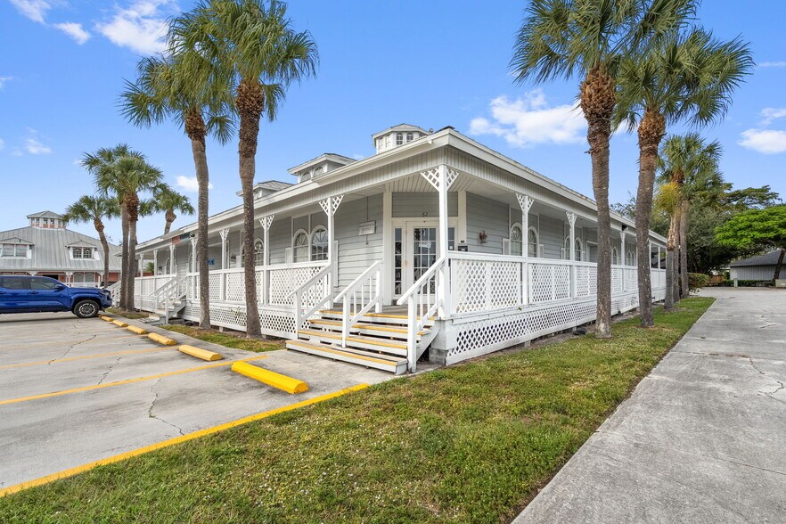 More Photos Of , Fort Myers Office For Sale