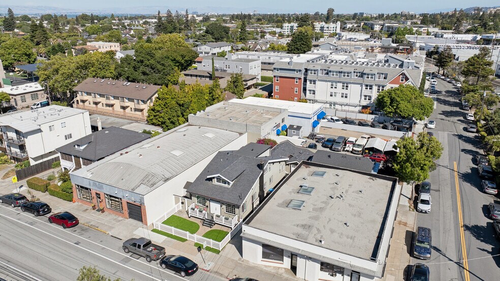 More Photos Of 917 Howard Ave, Burlingame Office Residential For Sale