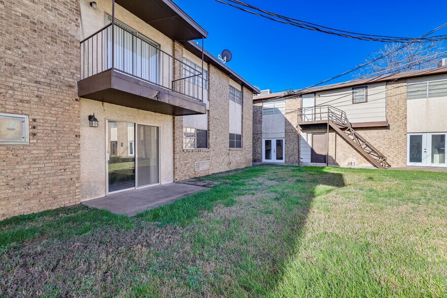 More Photos Of 1728 Pulliam St, San Angelo Apartments For Sale