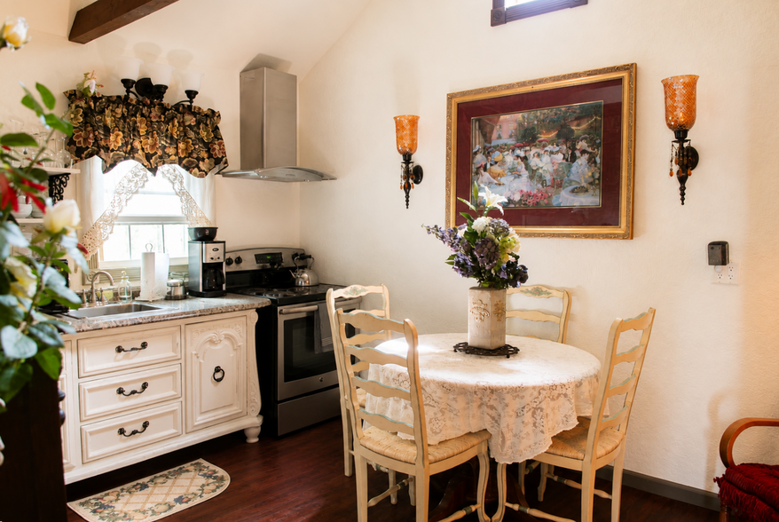More Photos Of 15 West St, Lake George Hospitality For Sale