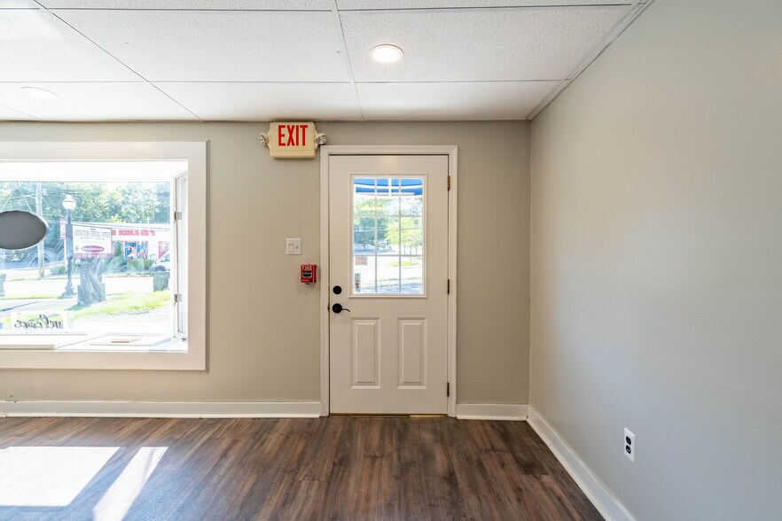 More Photos Of 1900 Old York Rd, Abington Apartments For Sale