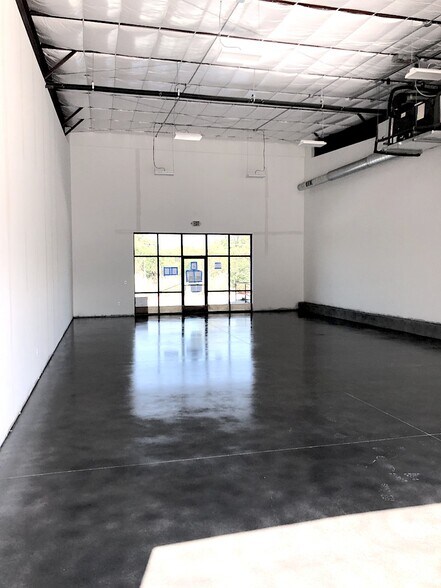 More Photos Of 7601 S Congress Ave, Austin Unknown For Lease