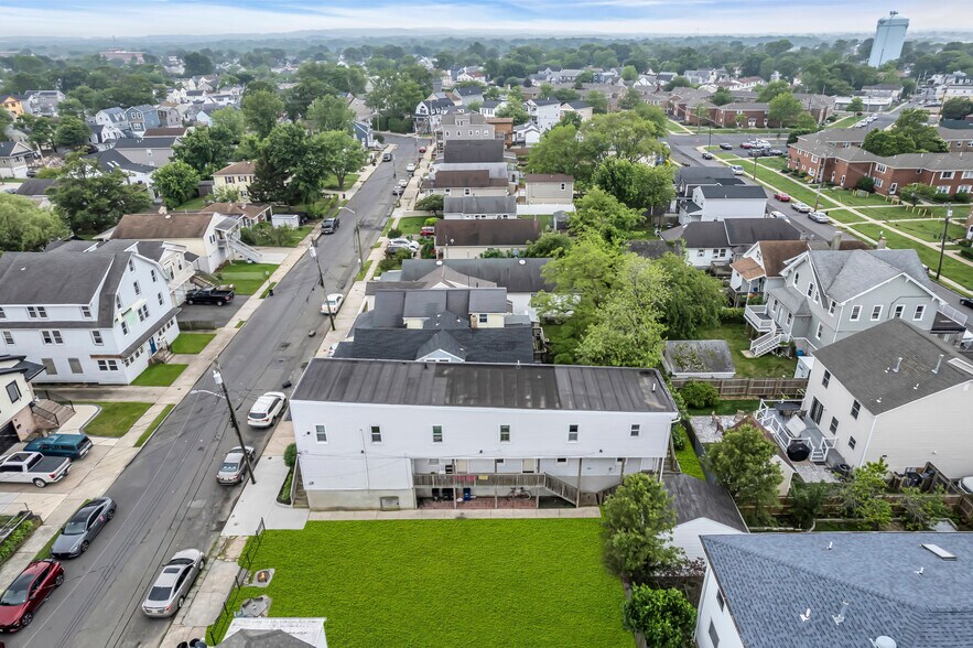 More Photos Of 3 Oceanview Ave, Keansburg Apartments For Sale