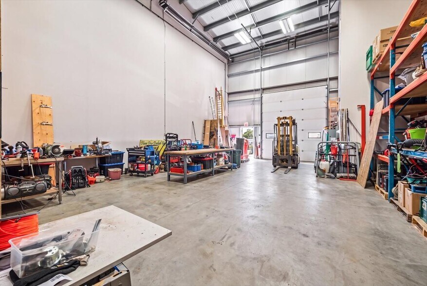 More Photos Of 280 Portage Clos, Sherwood Park Warehouse For Sale