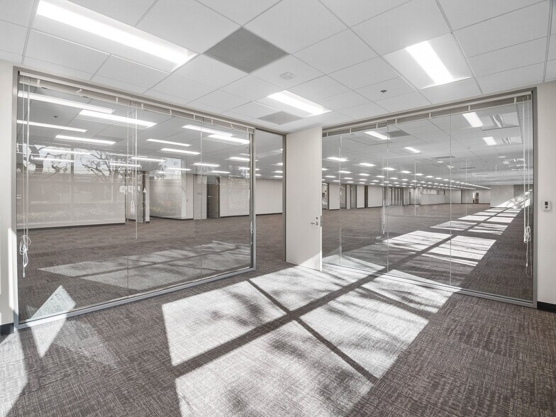 More Photos Of 5001 E La Palma Ave, Anaheim Manufacturing For Sale