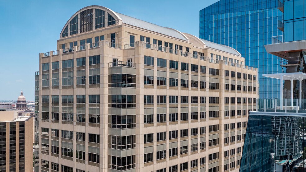 Primary Photo Of 300 W 6th St, Austin Office For Lease