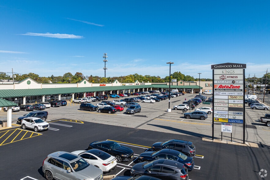 More Photos Of 300 South Ave, Garwood Freestanding For Lease