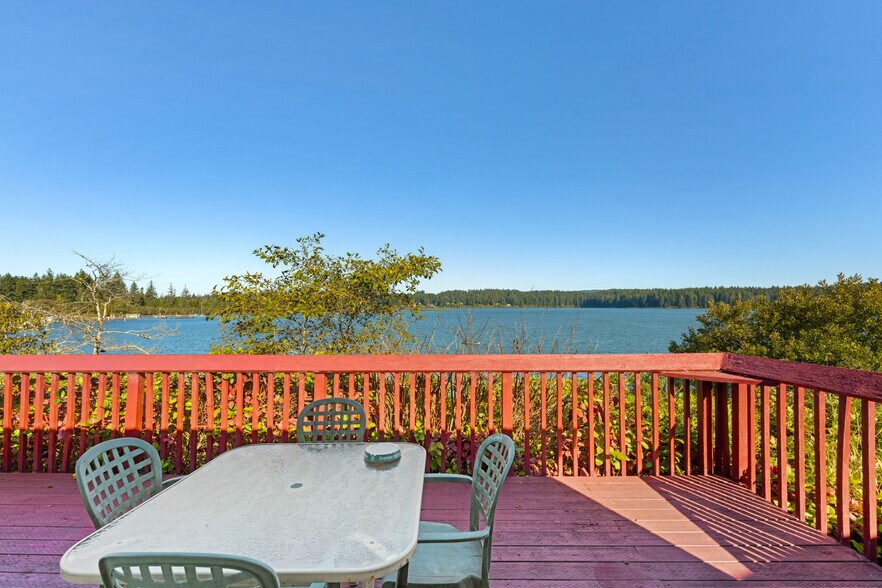 More Photos Of 4484 Fish Mill, Westlake Hotel For Sale