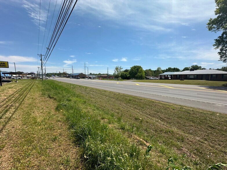 More Photos Of Alabama 69, Guntersville Land For Sale