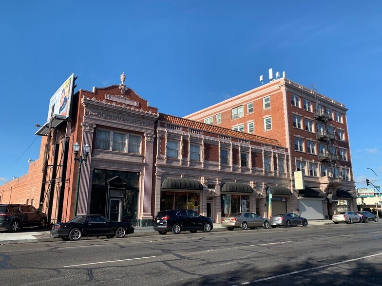 More Photos Of 945 N El Dorado St, Stockton Apartments For Lease