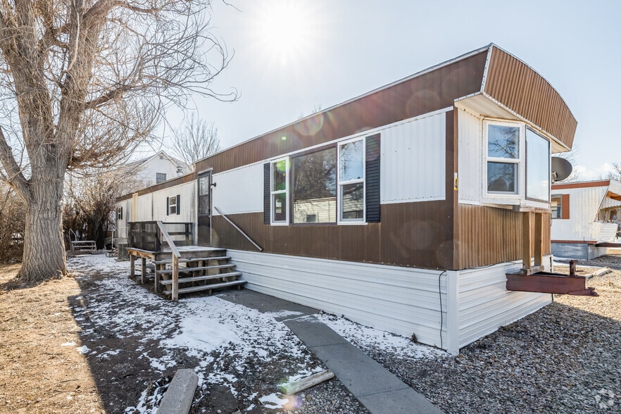 More Photos Of 1010 Maple St, Chadron Manufactured Housing Mobile Home Park For Sale