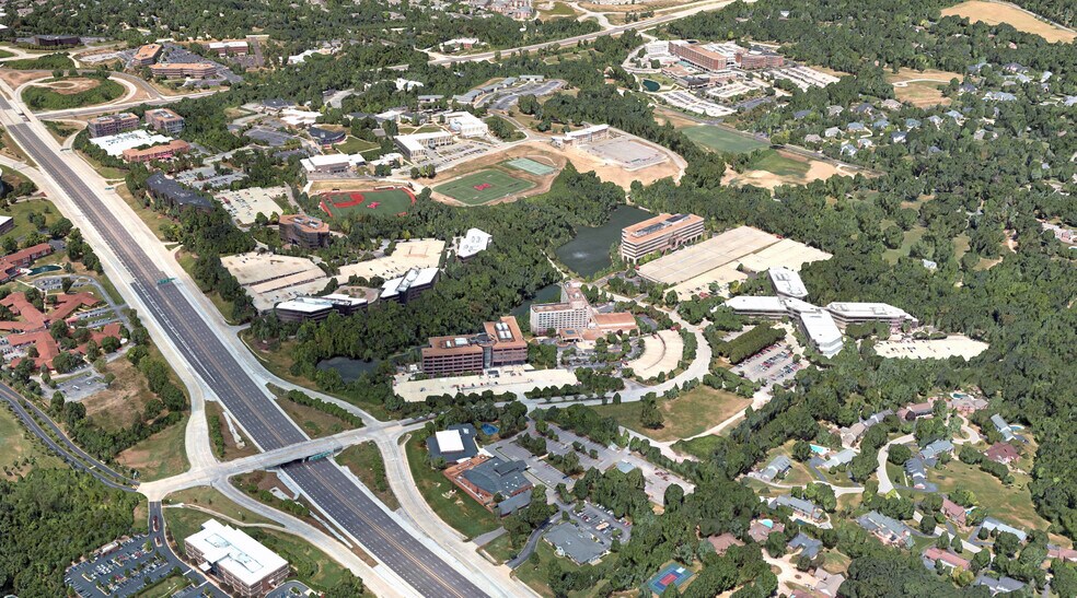 More Photos Of 520 Maryville Centre Dr, Town and Country Unknown For Lease