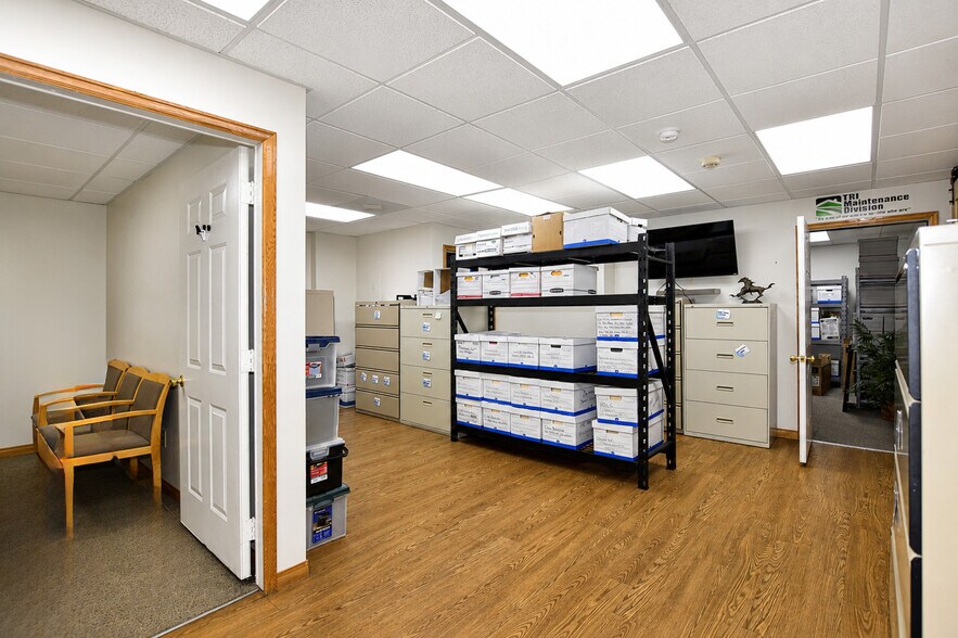 More Photos Of 1422 8th Ave, Greeley Office For Sale