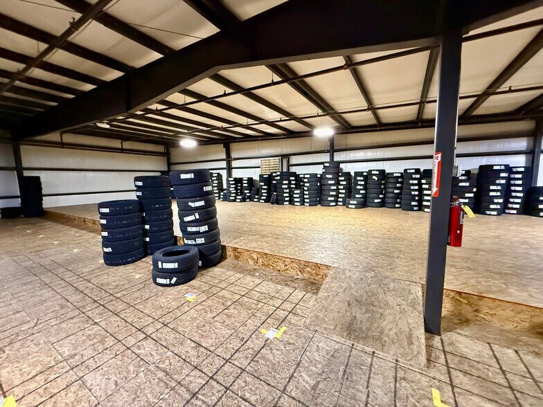 More Photos Of 12045 6300 Rd, Montrose Flex For Sale