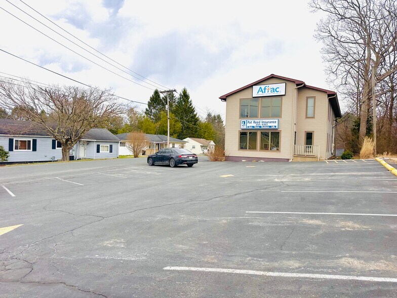More Photos Of 110 Sunset Dr, Beckley Office For Lease