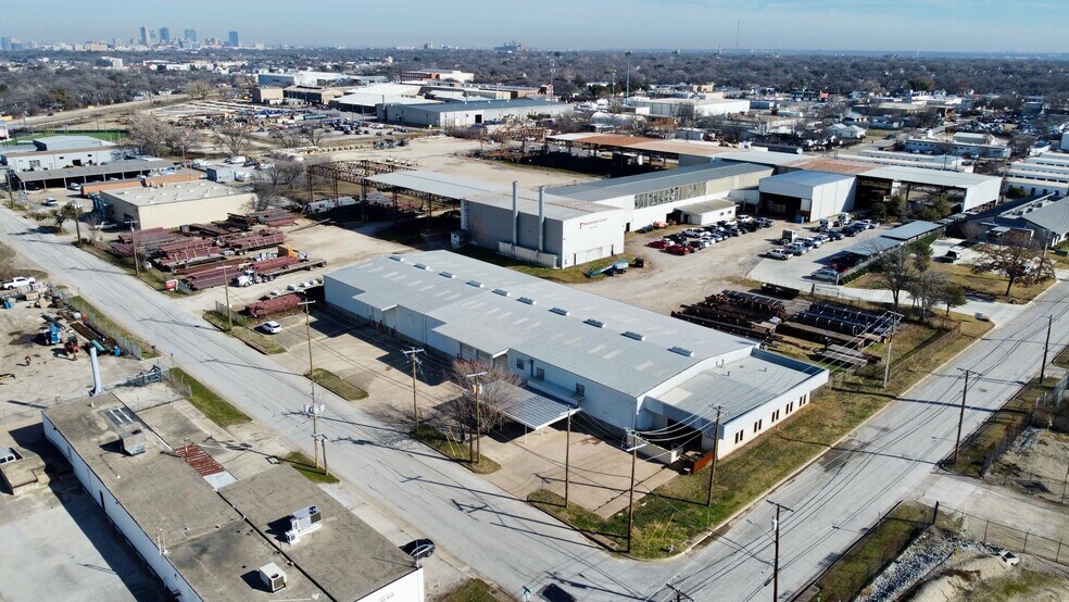 More Photos Of 3801 Cockrell Ave, Fort Worth Manufacturing For Lease