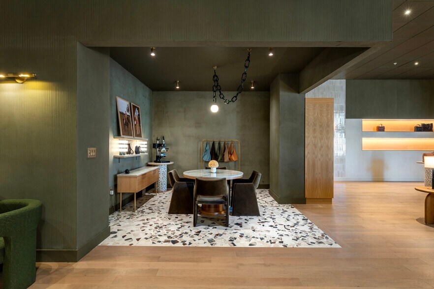 More Photos Of 301 Altara Ave, Coral Gables Apartments For Sale