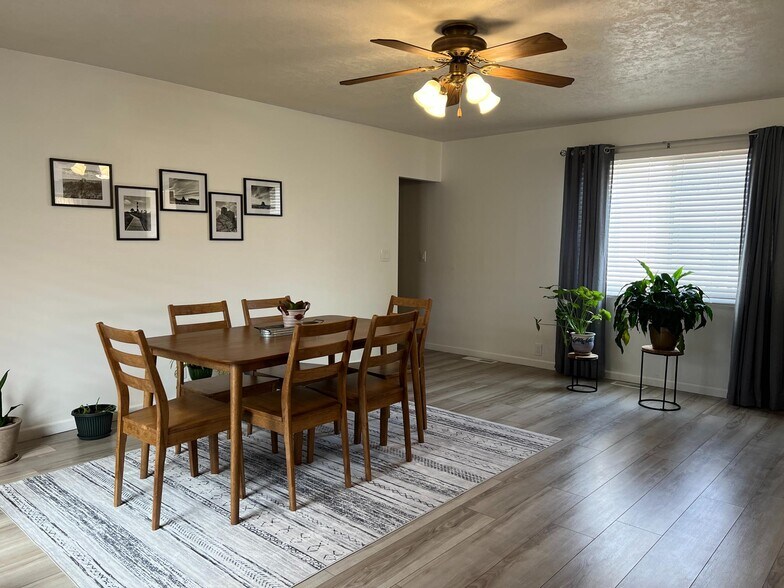 More Photos Of 112 McPherson St, Crawford Restaurant For Sale