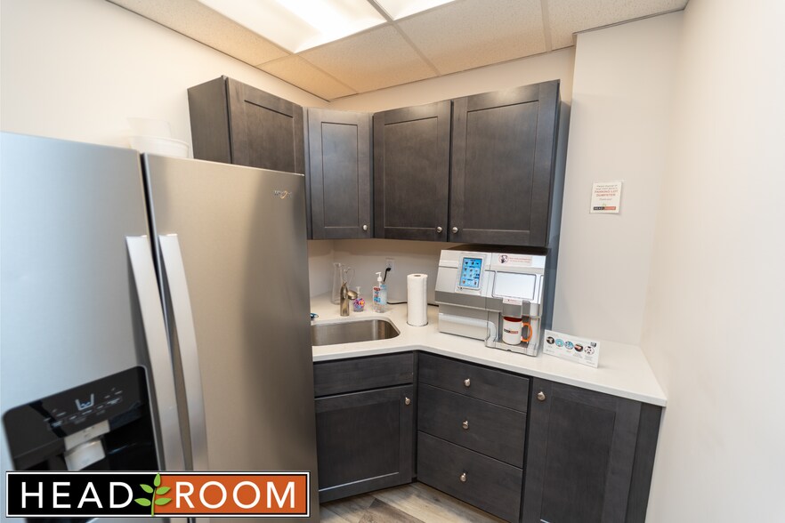 More Photos Of 230 Sugartown Rd, Wayne Coworking Space