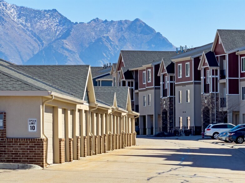 More Photos Of 4200 N Seasons View Dr, Lehi Apartments For Sale