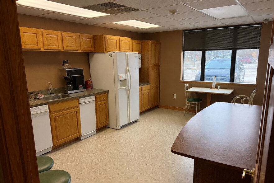More Photos Of 24592 Highway 105, Lake Mills Industrial For Sale